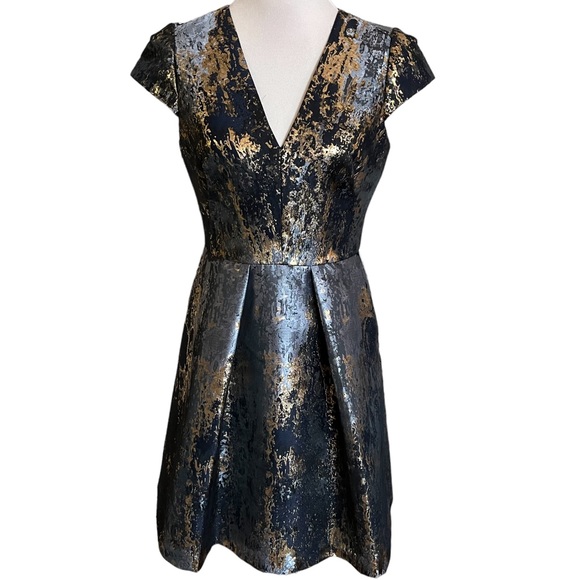 Vince Camuto Dresses & Skirts - Vince Camuto Dress
